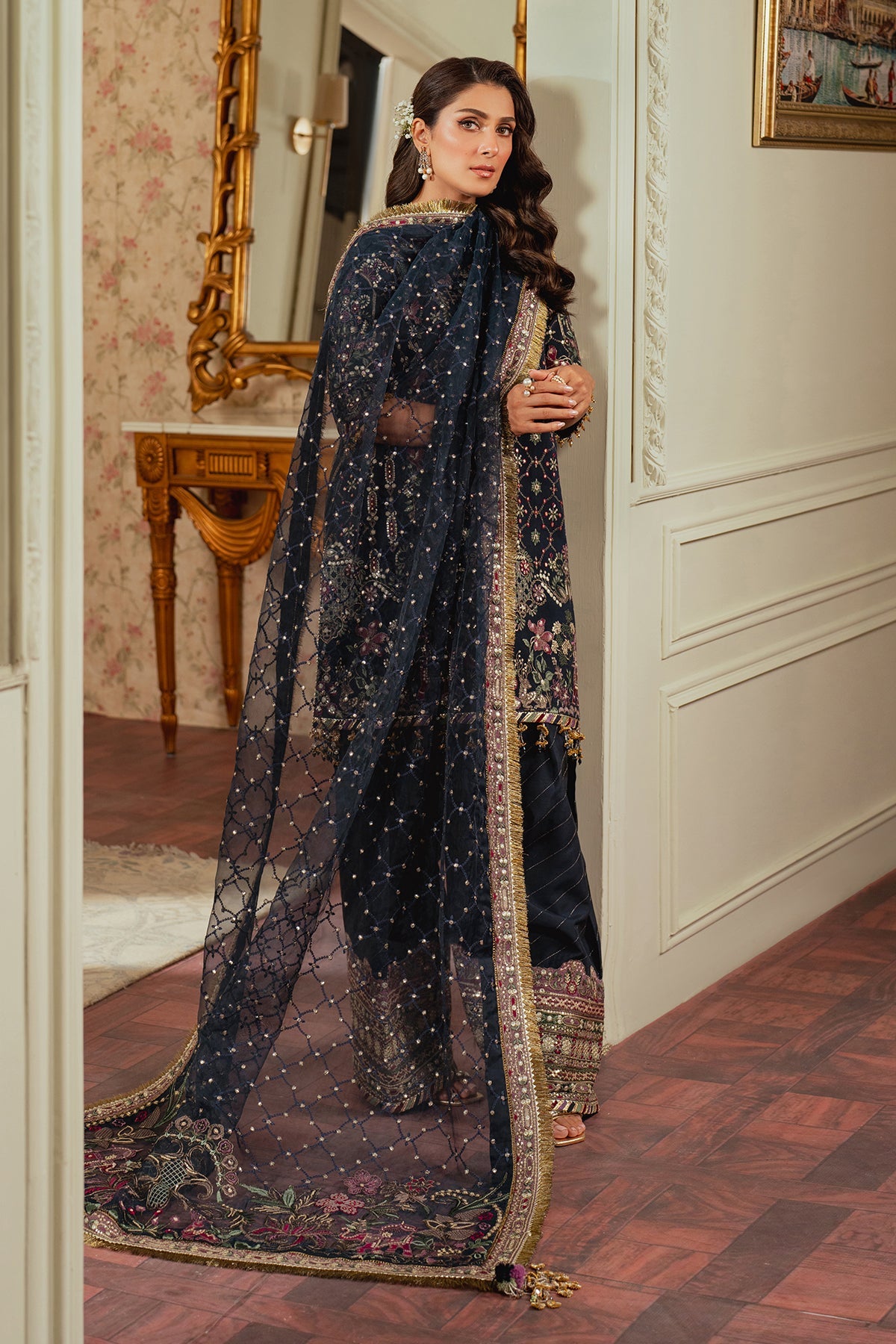 EMBROIDERED SILK CH13-07 STITCHED
