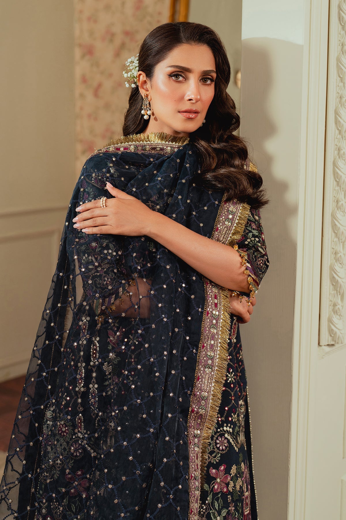 EMBROIDERED SILK CH13-07 STITCHED