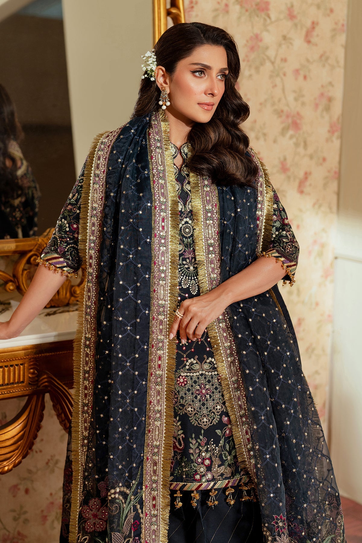 EMBROIDERED SILK CH13-07 STITCHED