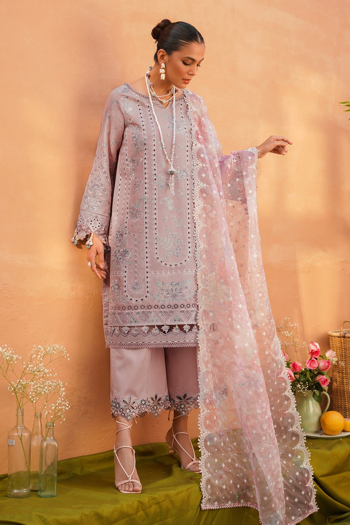 EMBROIDERED JACQUARD LAWN  SL10-D01