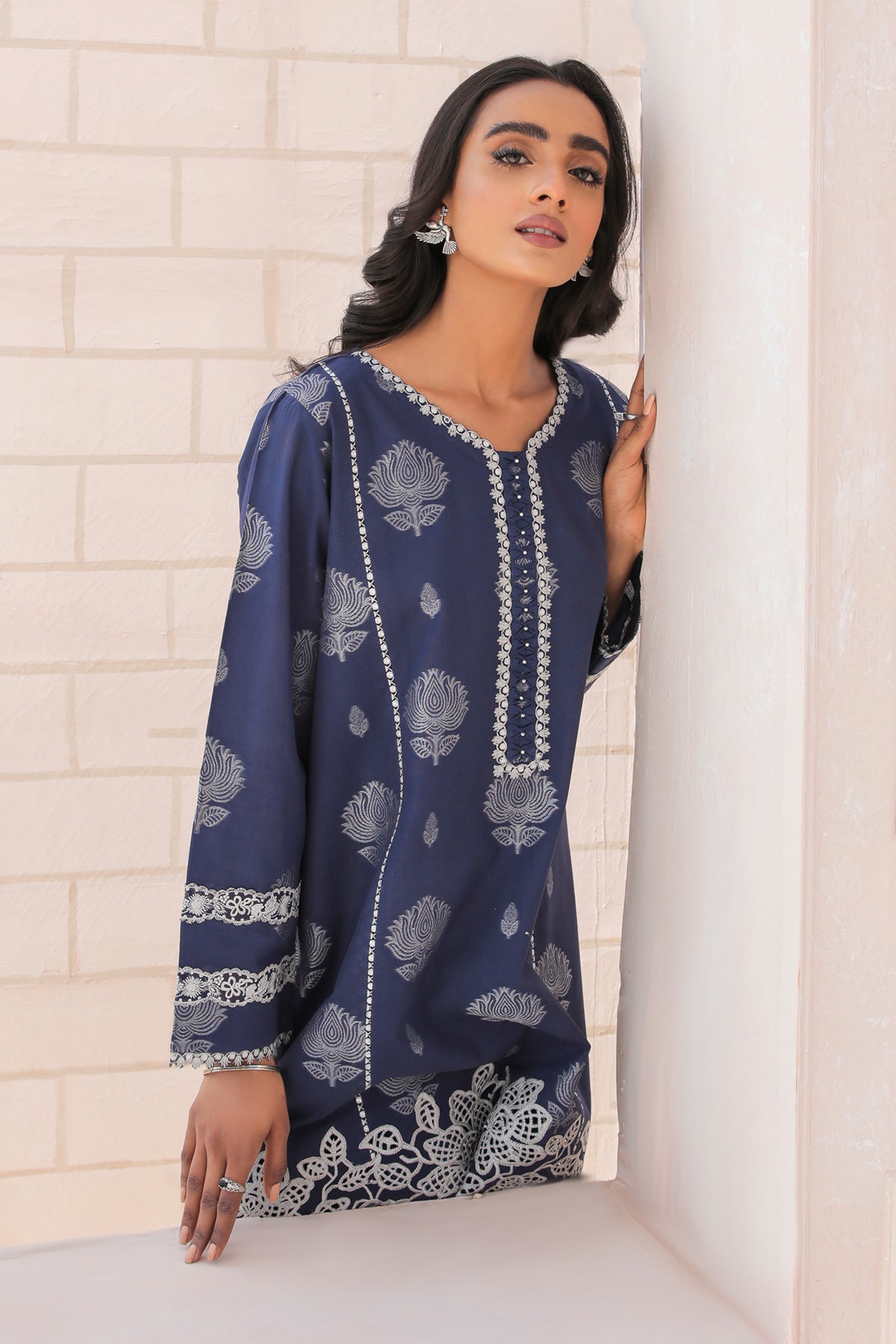 EMBROIDERED JACQUARD LAWN PR-780