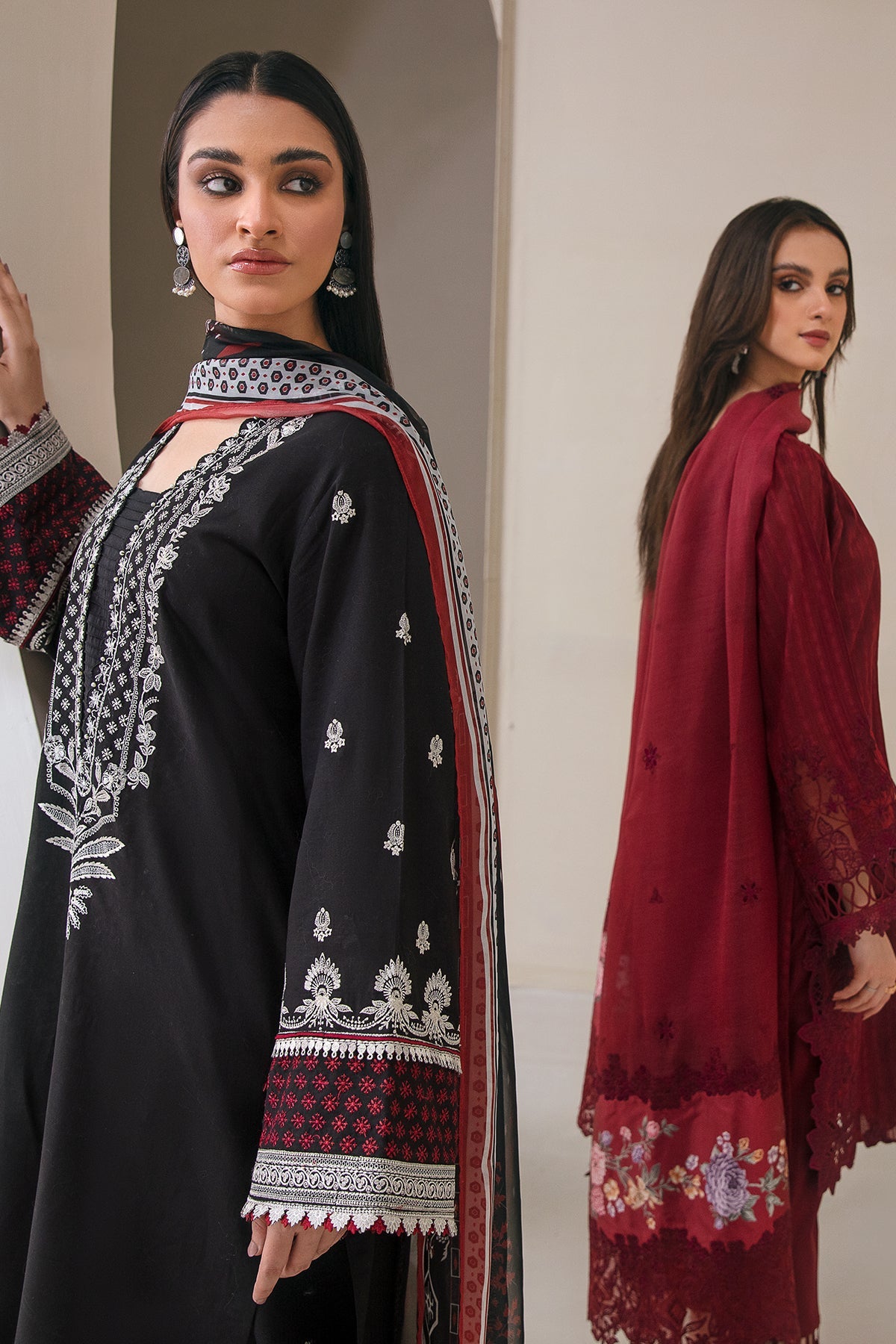 EMBROIDERED LAWN UF-353