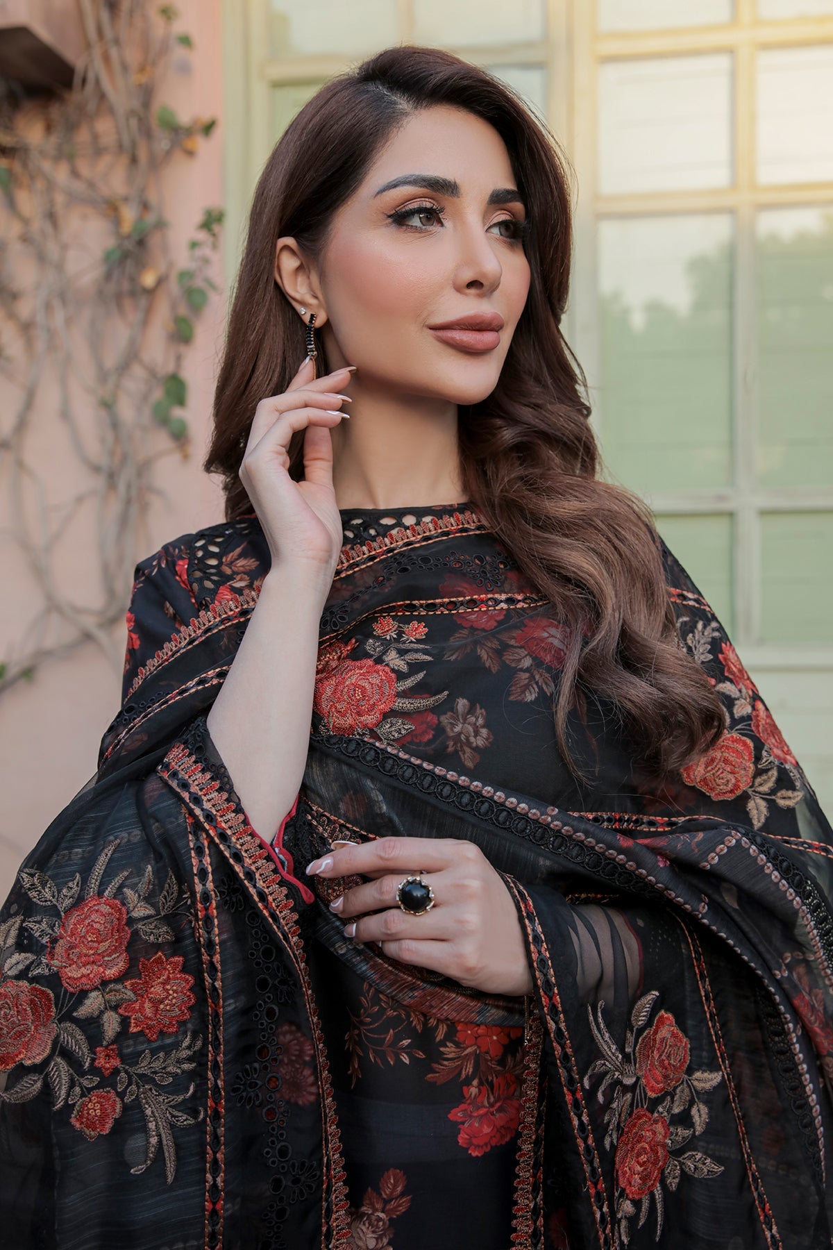 EMBROIDERED LAWN UF-326