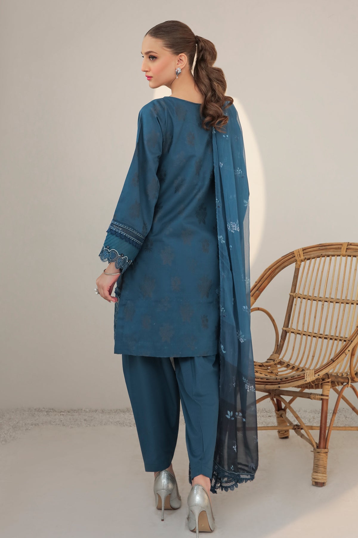 EMBROIDERED JACQUARD LAWN UF-314