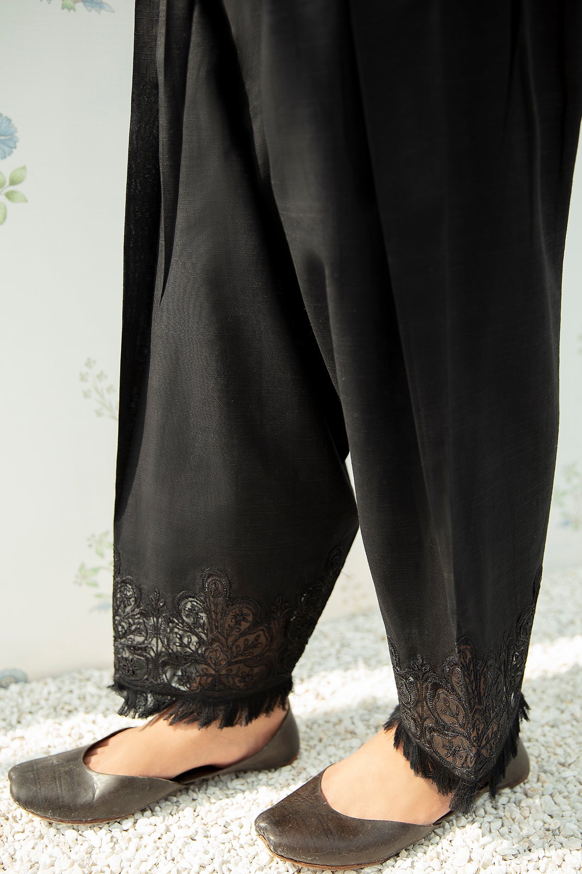 EMBROIDERED KHADDAR SHALWAR 196