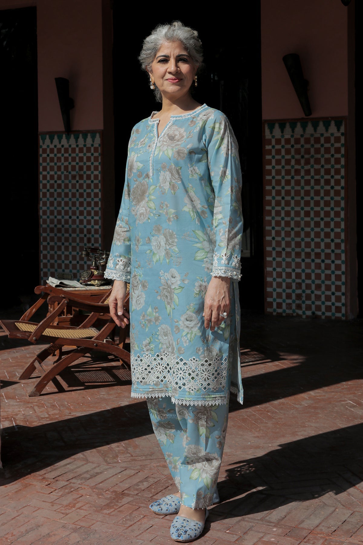 EMBROIDERED LAWN UF-317