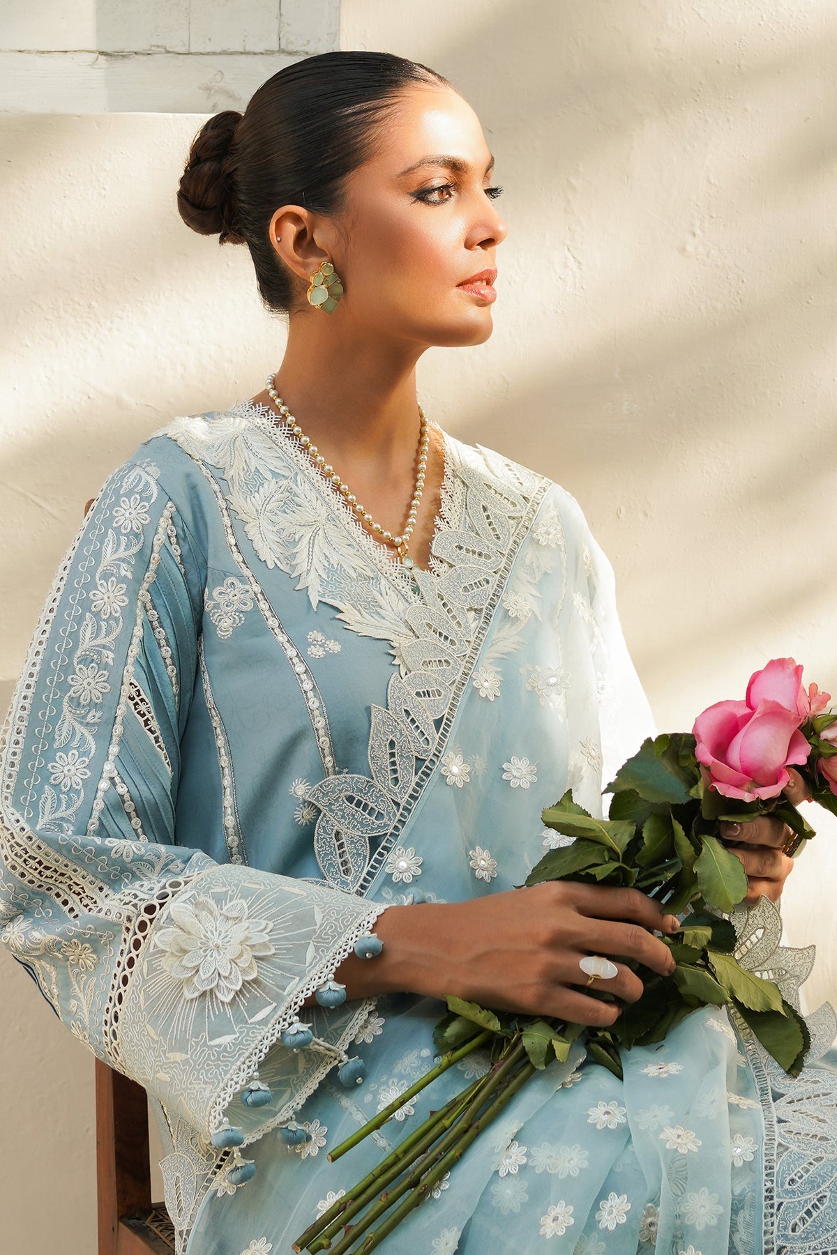 EMBROIDERED JACQUARD LAWN  SL10-D03