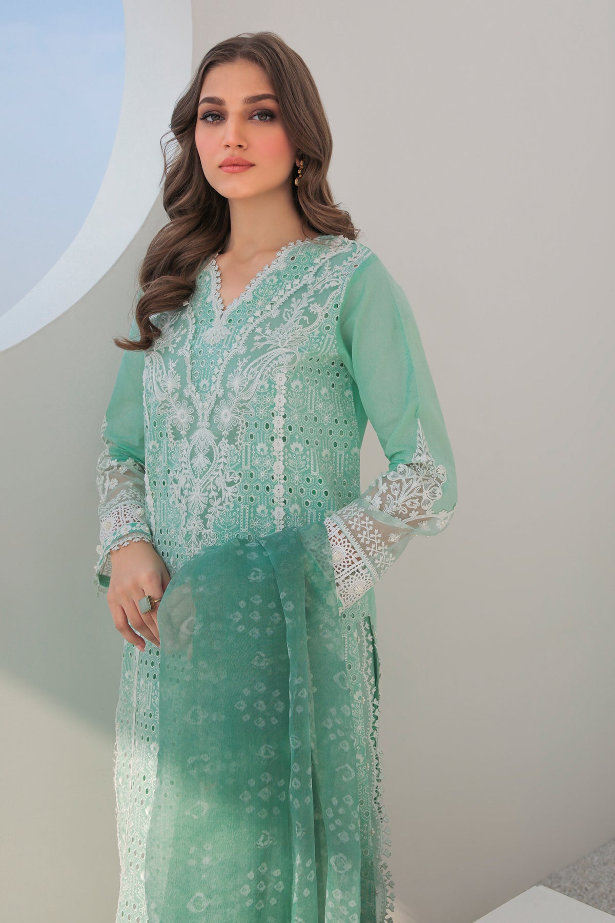 EMBROIDERED SCHIFFLI LAWN UF-302