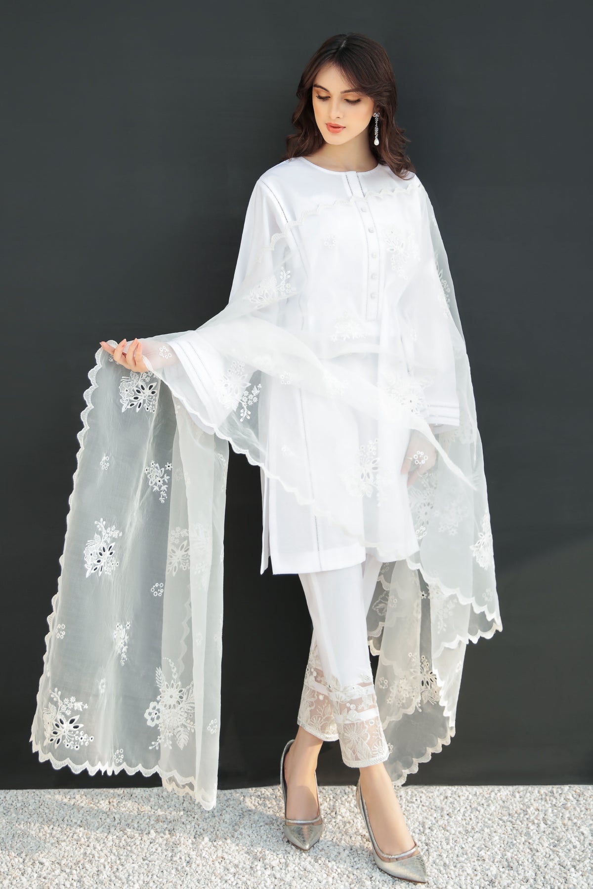 EMBROIDERED ORGANZA DUPATTA-31