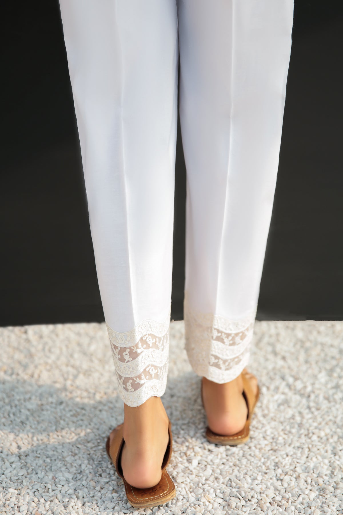 EMBROIDERED COTTON TROUSER 231