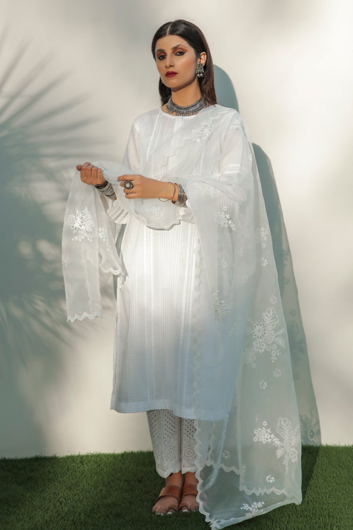 EMBROIDERED ORGANZA DUPATTA-31