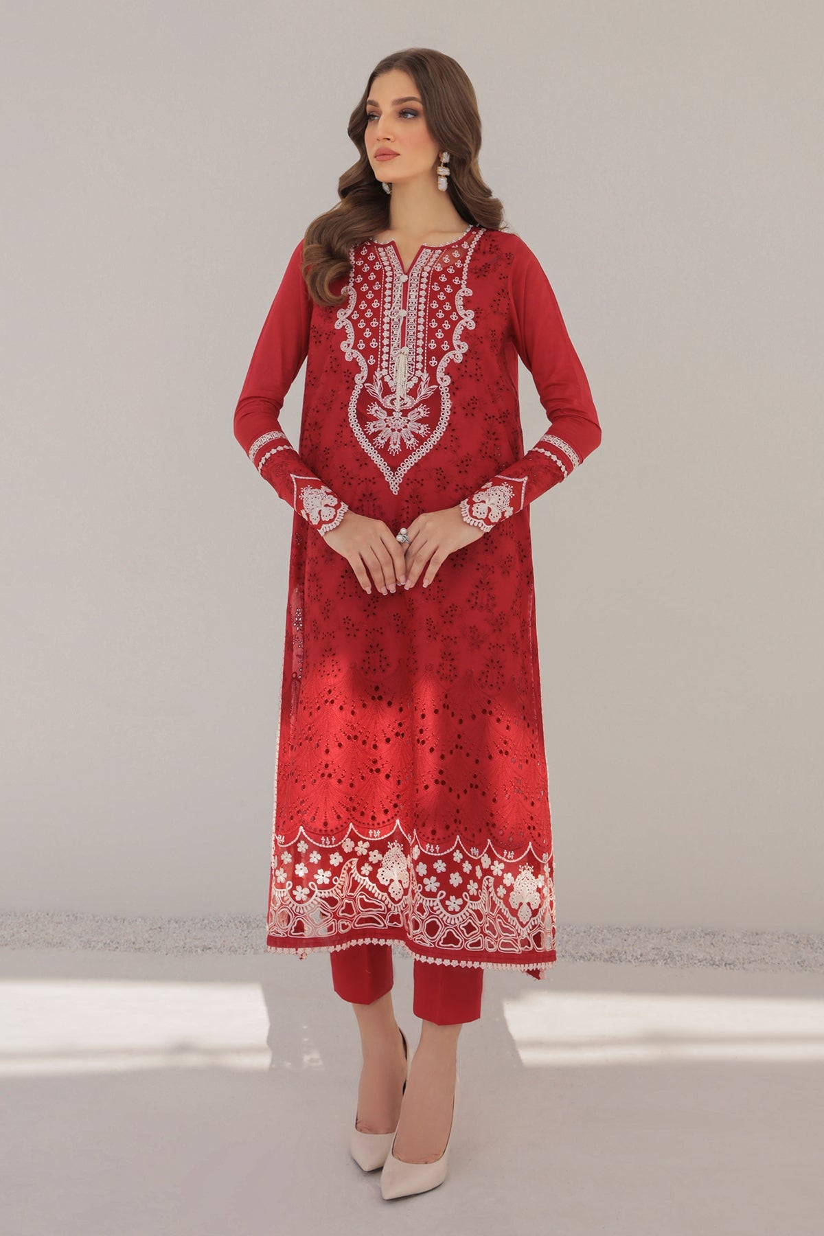 EMBROIDERED LAWN UF-303