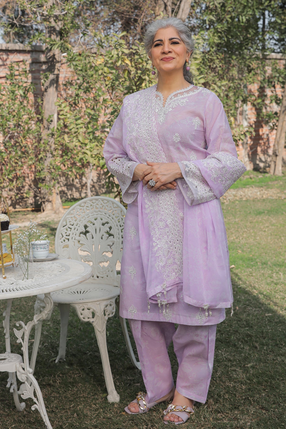 EMBROIDERED LAWN UF-320