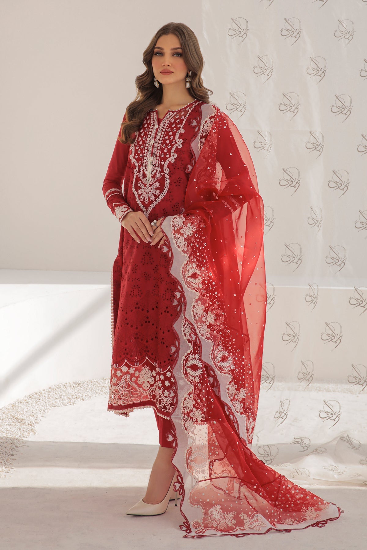 EMBROIDERED LAWN UF-303