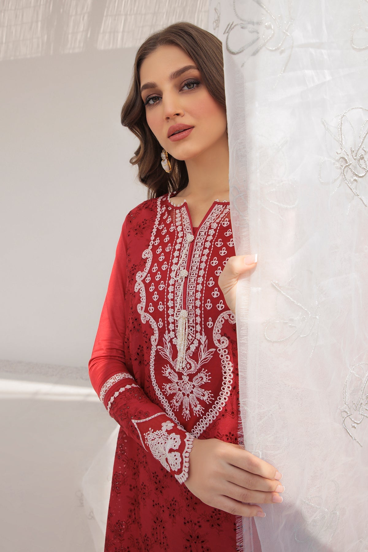 EMBROIDERED LAWN UF-303