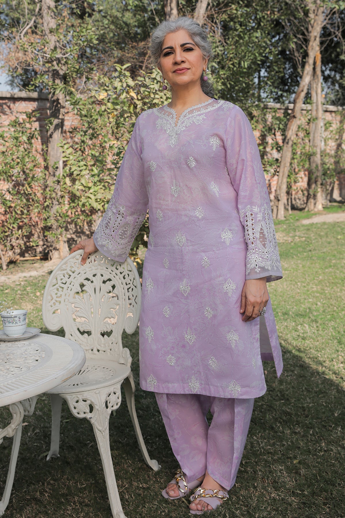 EMBROIDERED LAWN UF-320