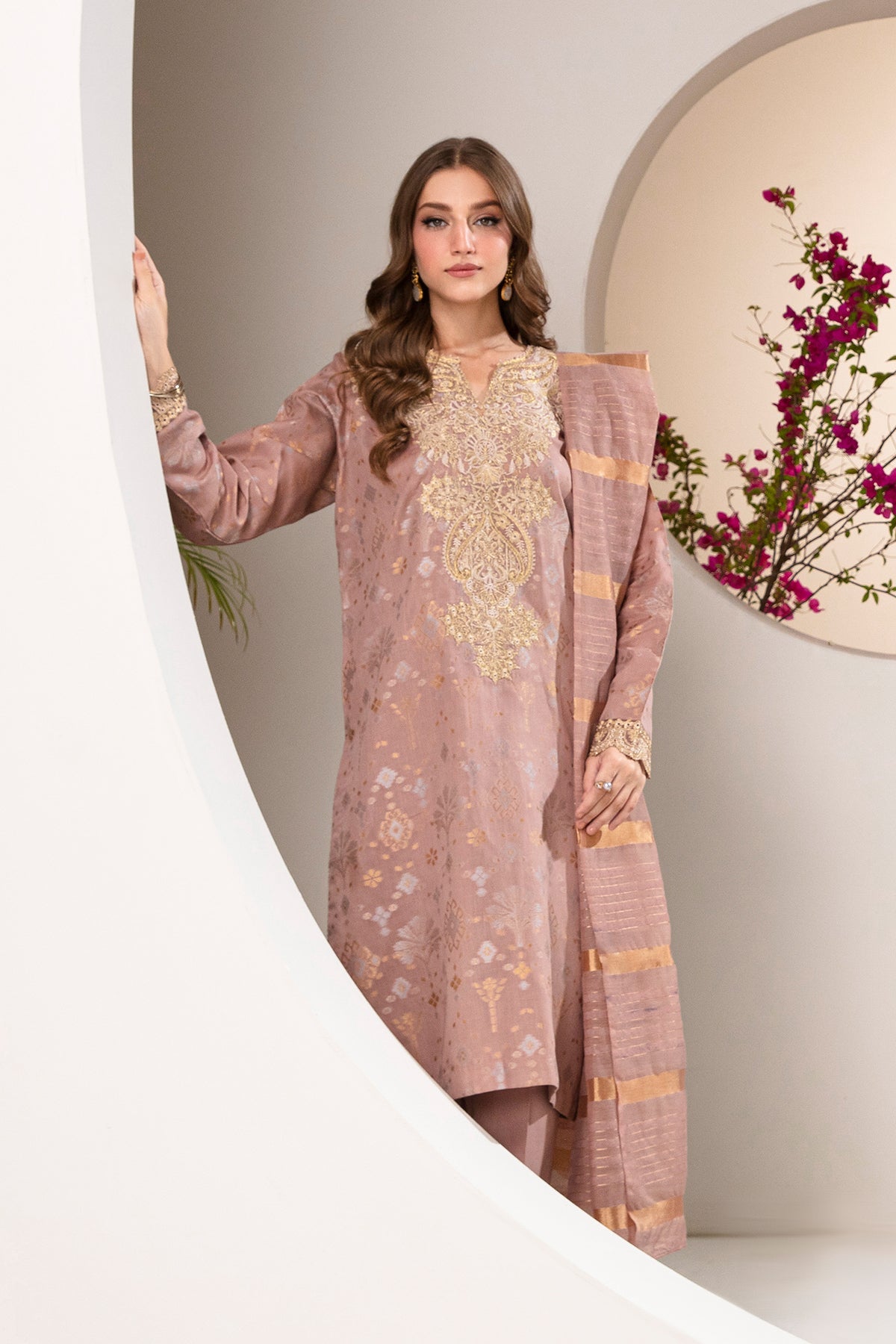 EMBROIDERED JACQUARD LAWN UF-346