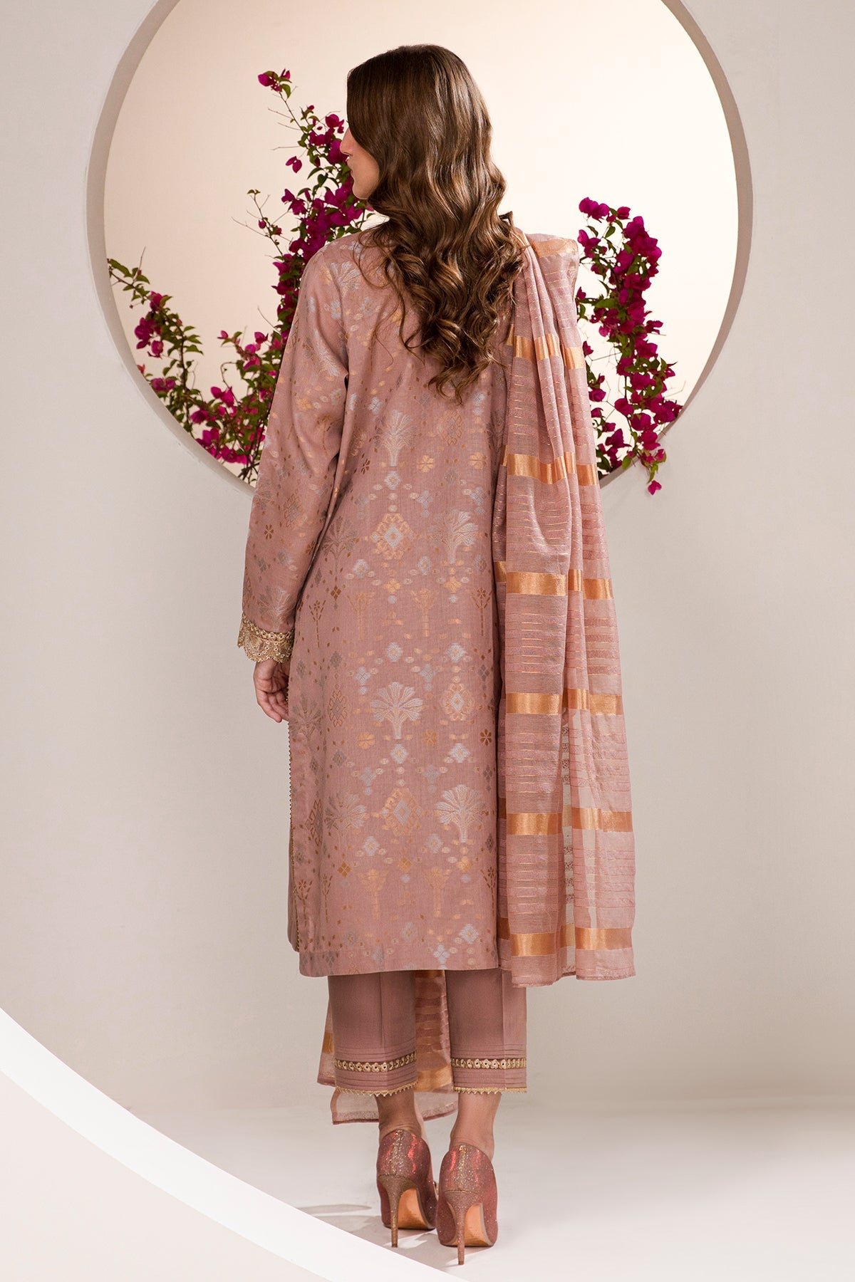 EMBROIDERED JACQUARD LAWN UF-346