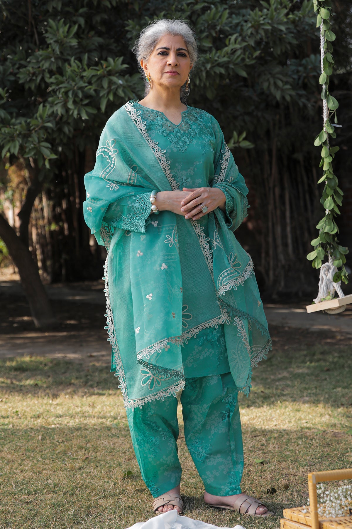 EMBROIDERED LAWN UF-323