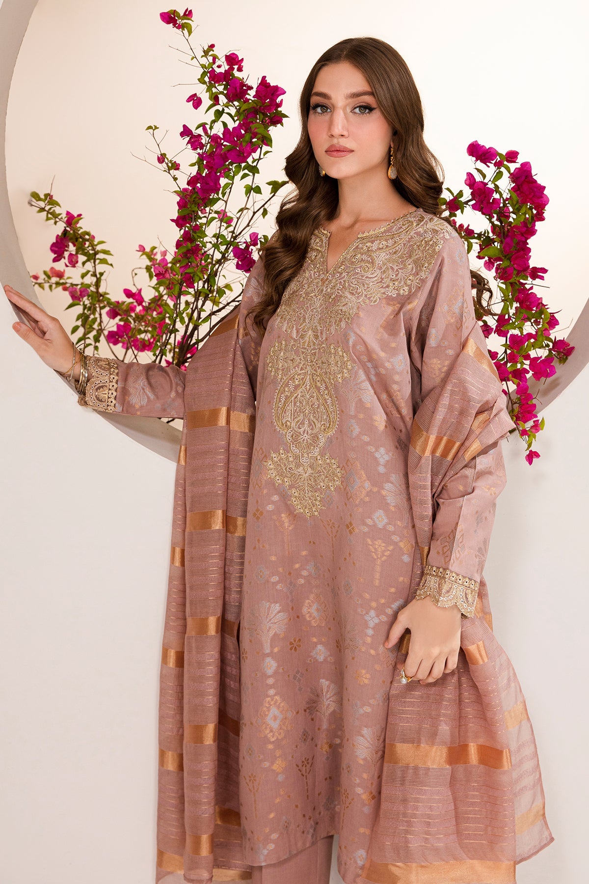 EMBROIDERED JACQUARD LAWN UF-346