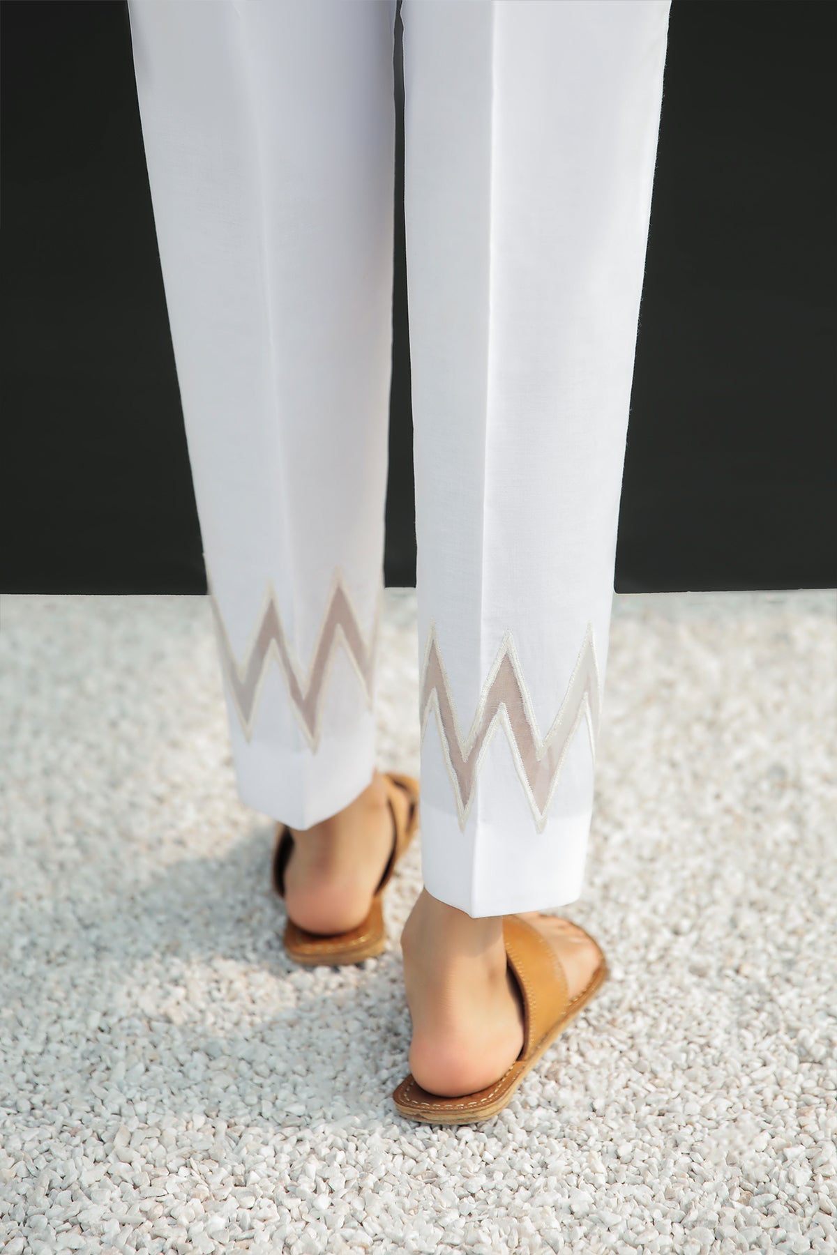 EMBROIDERED COTTON TROUSER 201