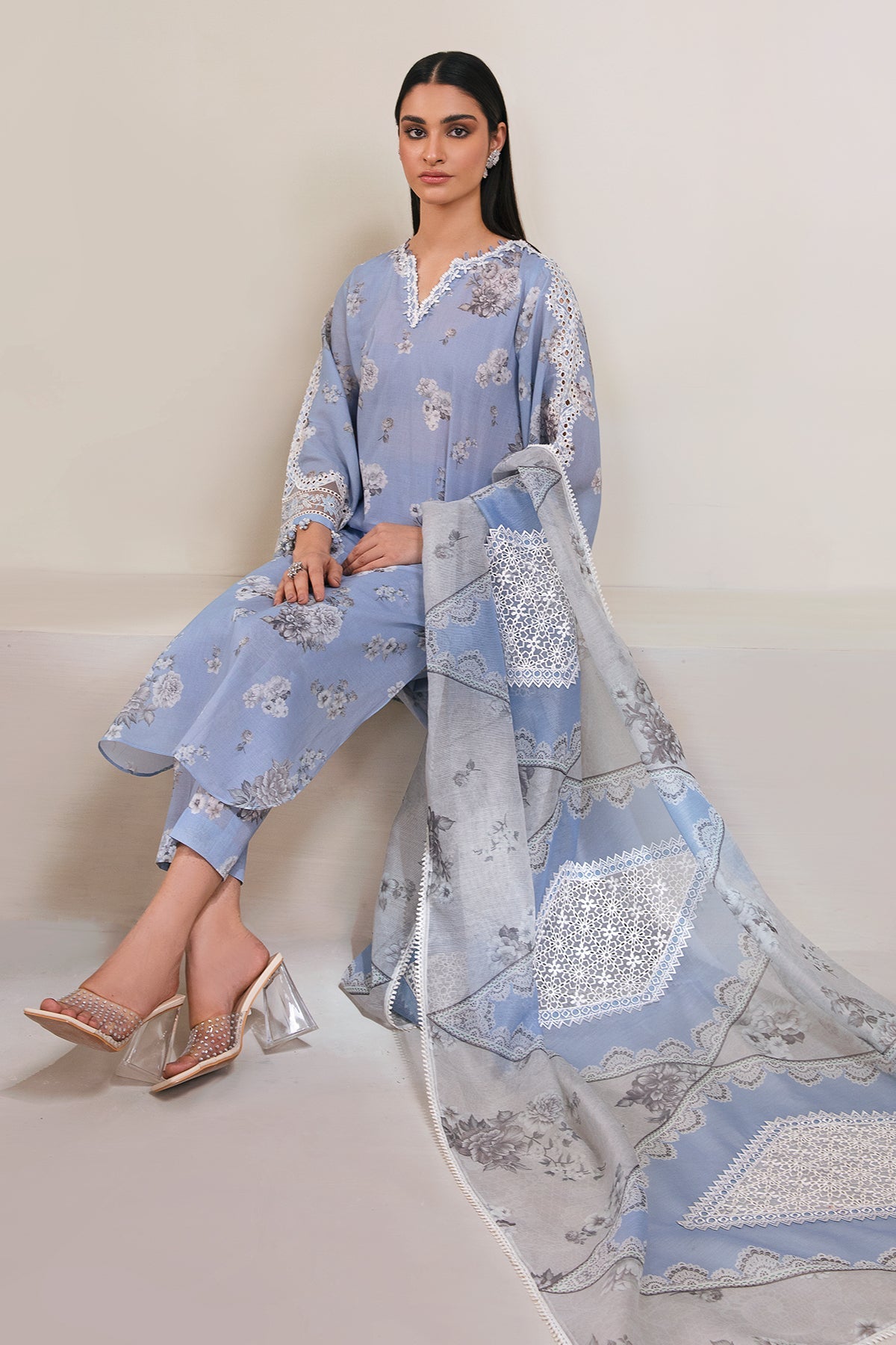 EMBROIDERED LAWN UF-358