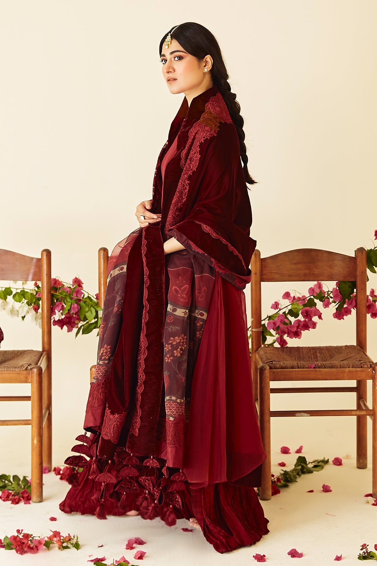 EMBROIDERED VELVET DUPATTA-52