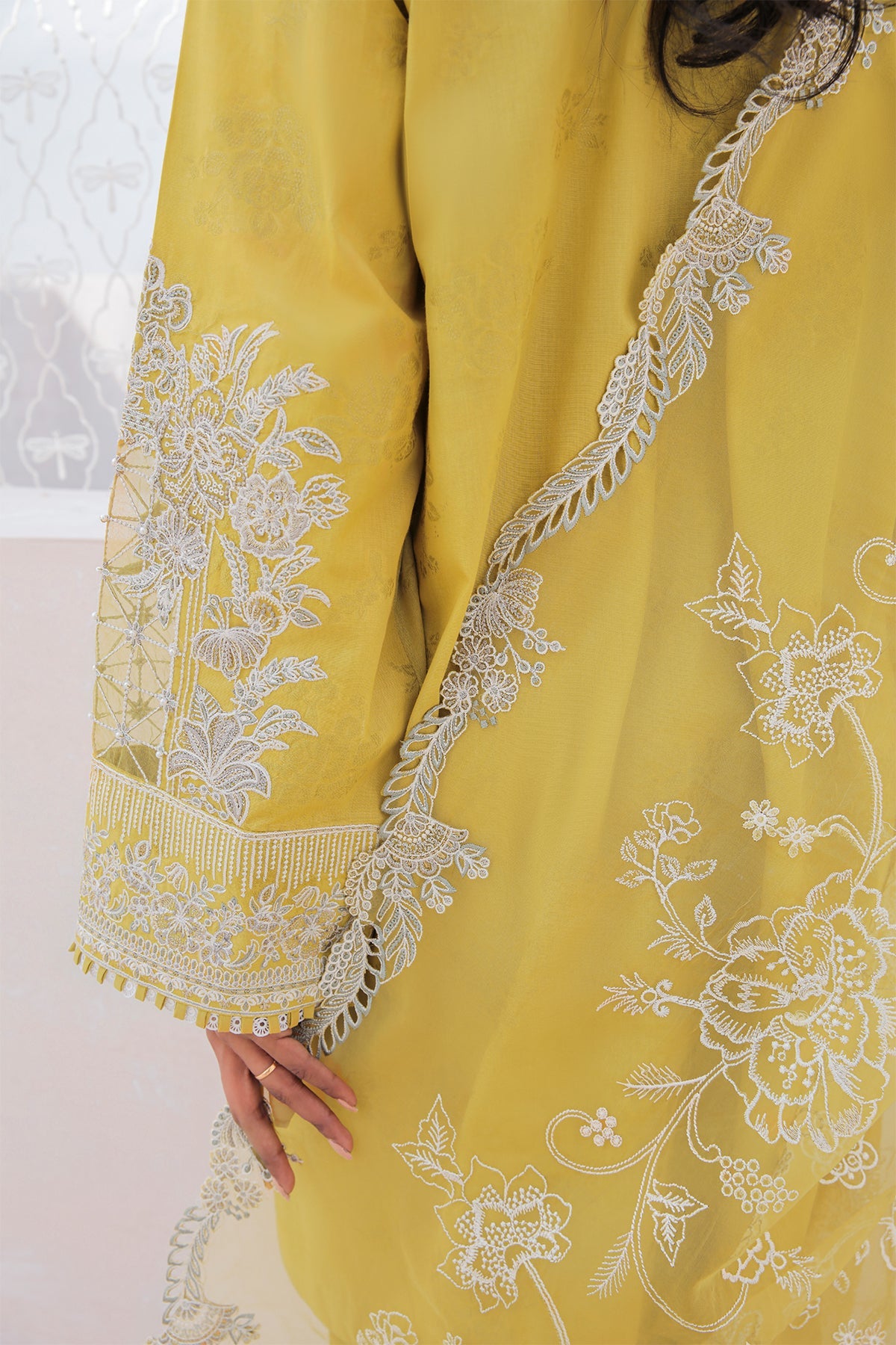 EMBROIDERED JACQUARD LAWN UF-331