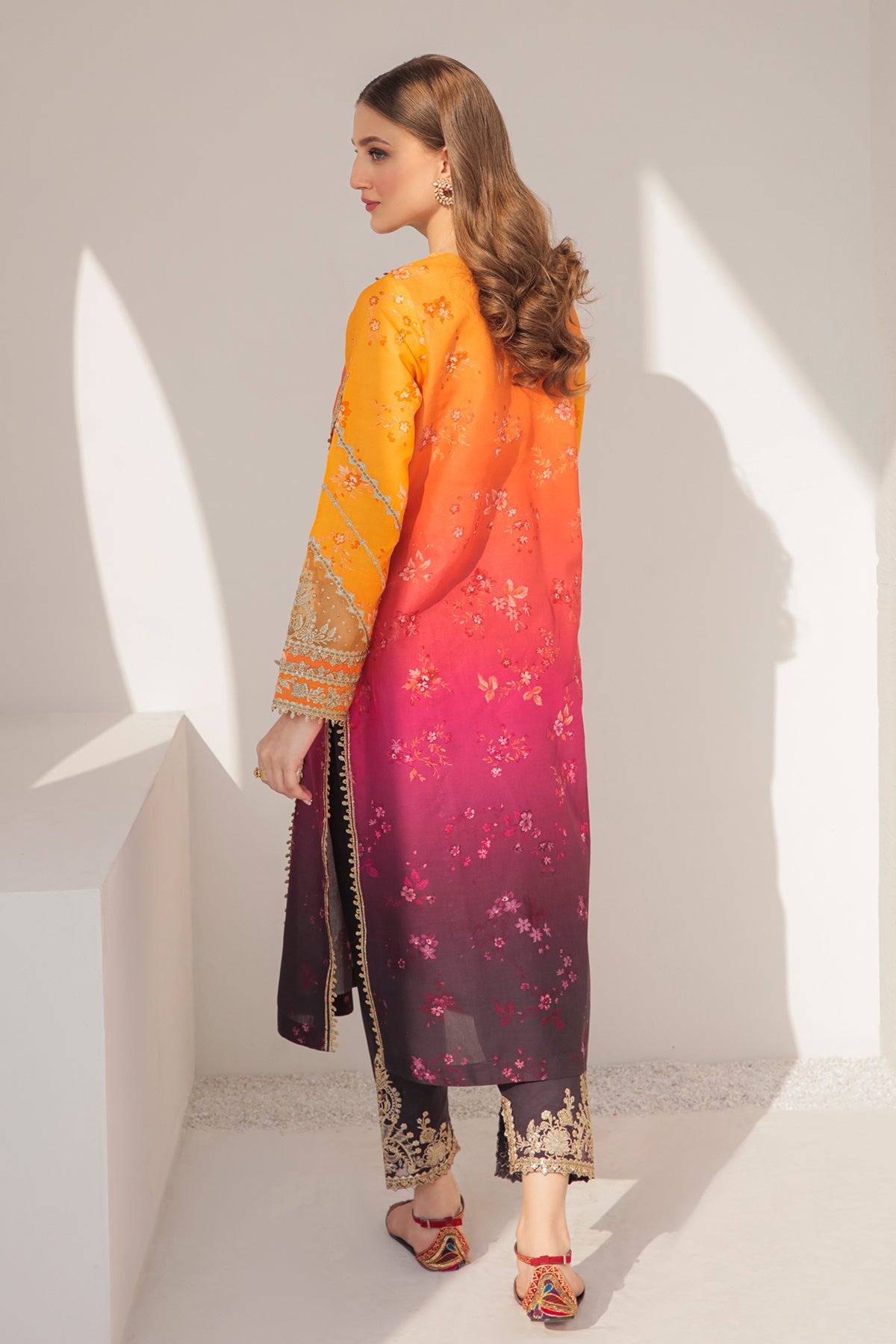 EMBROIDERED  LAWN PR-763